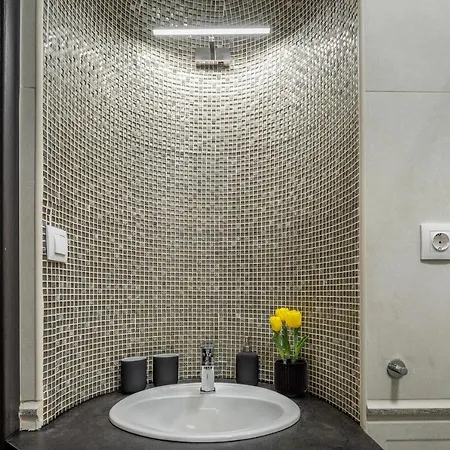Apartment Stunning In The Hearth Of
